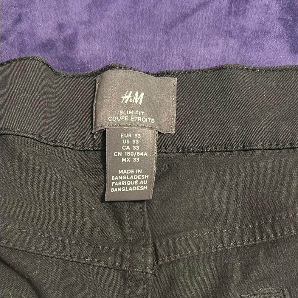 Men's Black Shorts H&M 33 - Picture 2 of 4